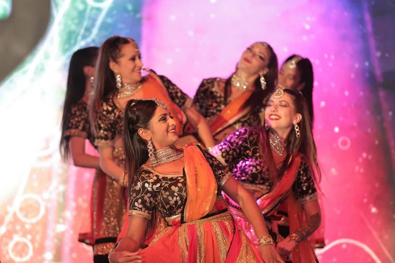 Company & Events — Photo 4